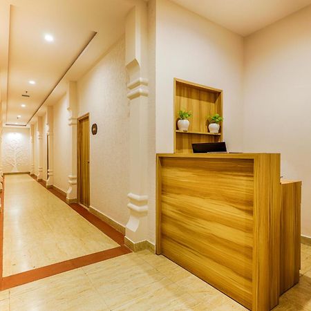 Club Mahindra Udaipur Hotel Bagian luar foto