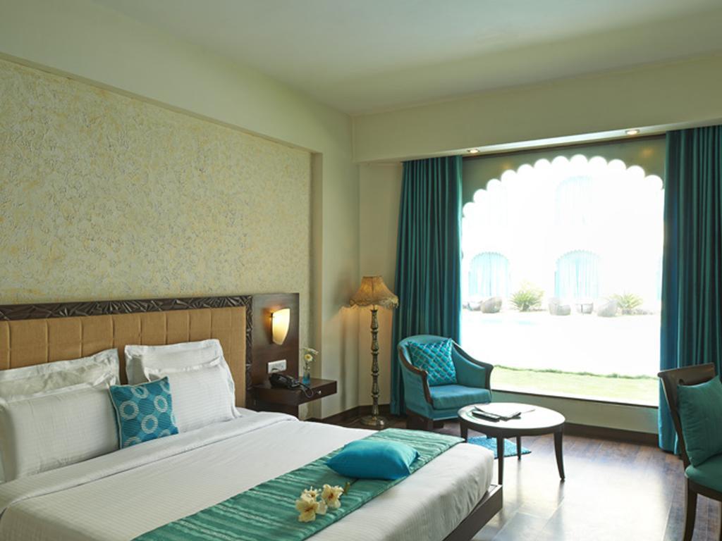 Club Mahindra Udaipur Hotel Bagian luar foto