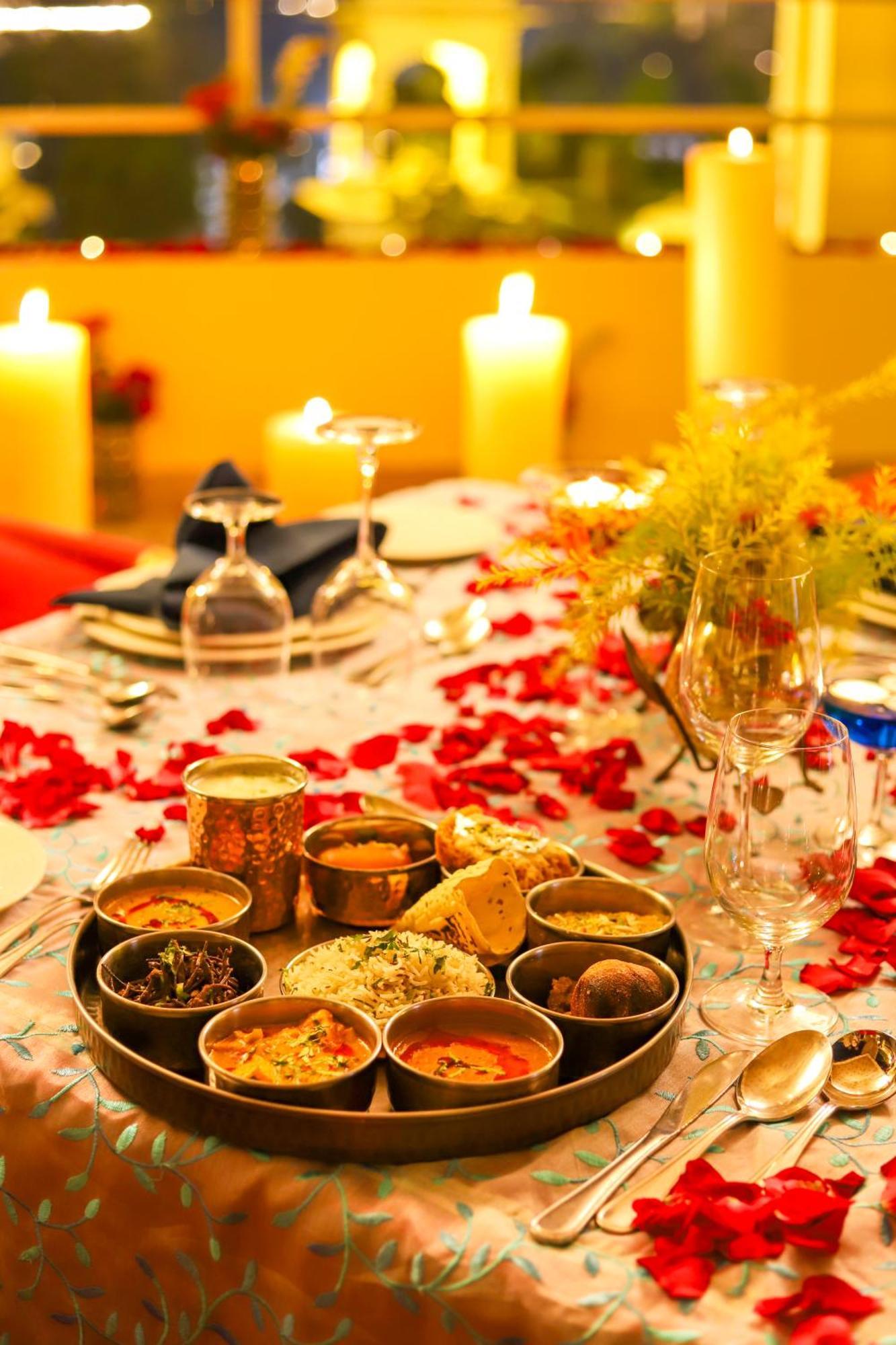Club Mahindra Udaipur Hotel Bagian luar foto